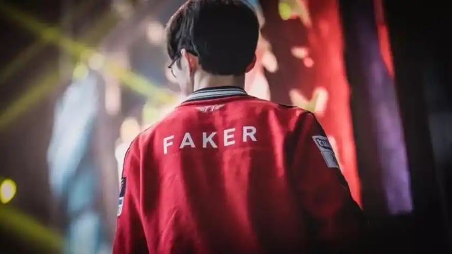 faker.李哥. - 堆糖,美图壁纸兴趣社区