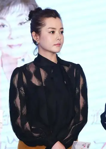 在《破冰行动》里最美演员刘一含,变化甚大,黄景瑜依旧帅气!