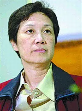 何晶:新加坡总理李显龙的夫人