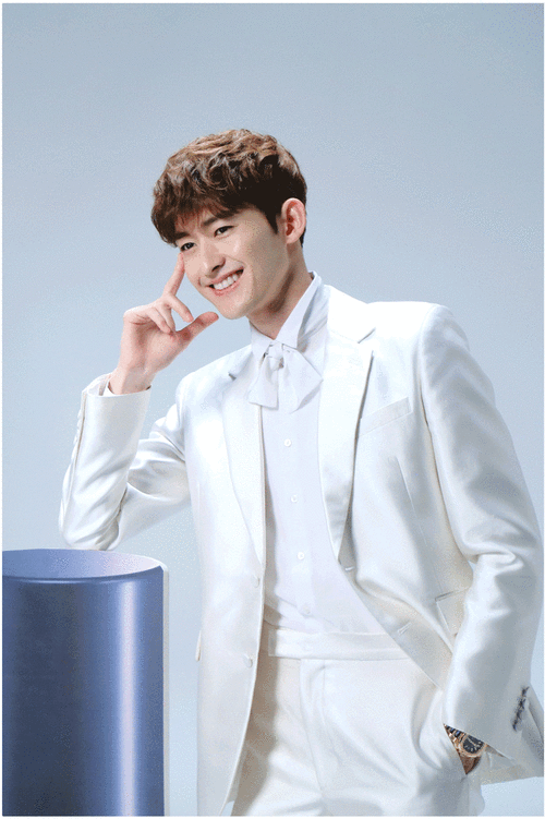 集齐了张翰的12套西装杀我可能再也找不到男朋友了