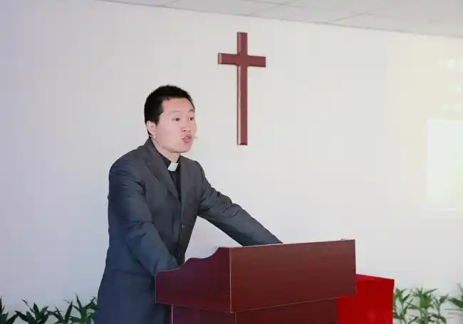 根基稳固下10月29日磐石聚会点主日证道