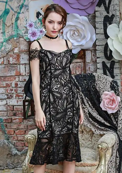 连衣裙 misslace 黯黑色露肩优雅镂空蕾丝鱼尾裙 miss