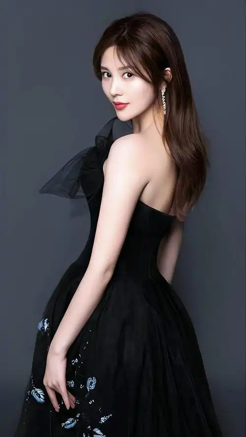 影视演员邬靖靖高清写真集