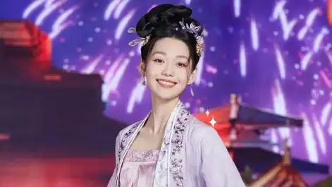 纯享:段奥娟古装造型唱《拾忆长安》