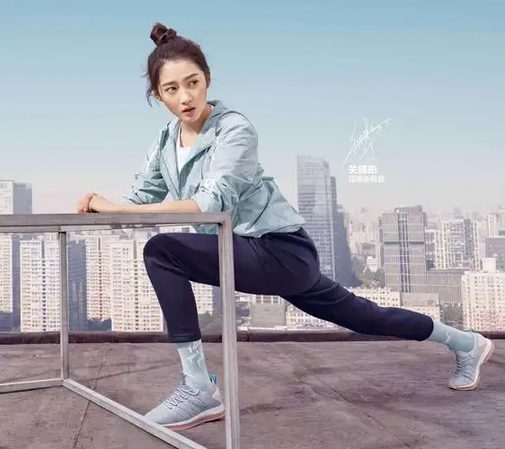 安踏品牌日,华南沃特一楼安踏,新款两件8.8折!1.11～1.13仅限三天