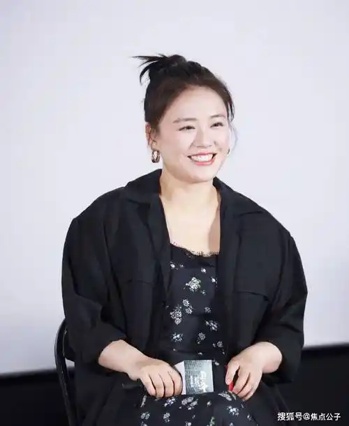 王俊凯《断桥》首映礼状态绝佳,马思纯难掩发福疲态_电影_姐姐_孟超