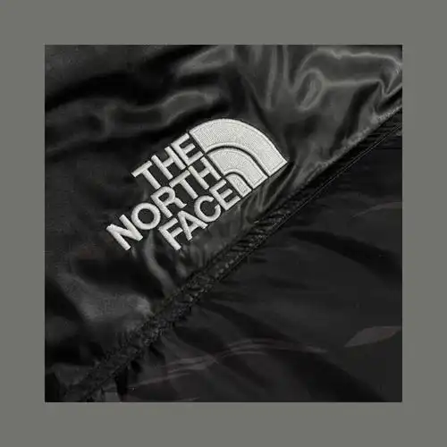 tnf北面斑马纹羽绒服外套