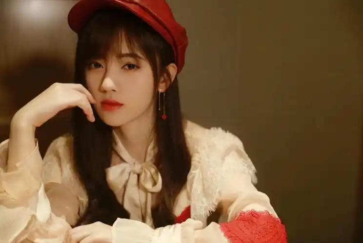 1"4000年第一美女"鞠婧t,高清图片,壁纸-桌面城市