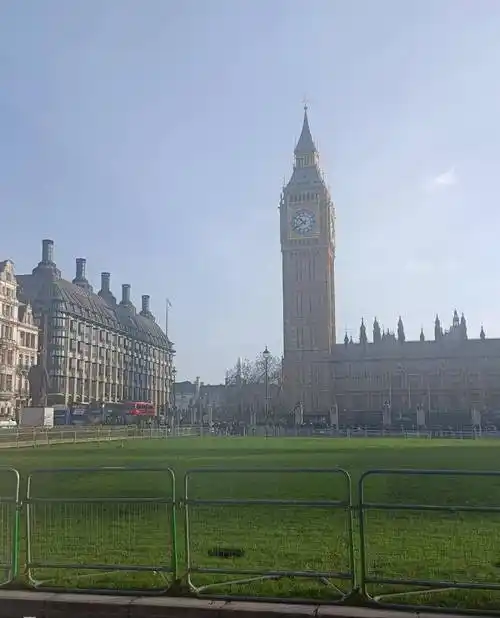 与世界同频共振 在途中知行合一——东北师大附中学子