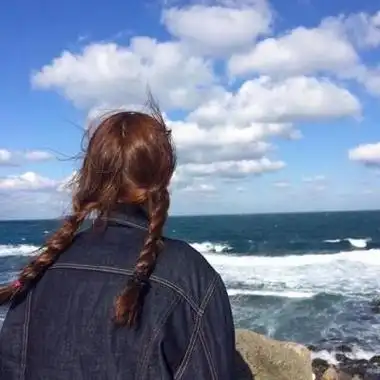 好看的女生头像小清新背影头像精选图片(共20张)