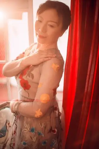 妈妈的写真集(花纱系列02)_cam卡梅利亚写真最新客片_武汉得意结婚网