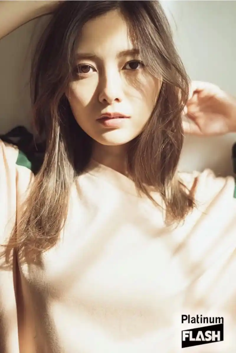 "代表平成的美女"——白石麻衣