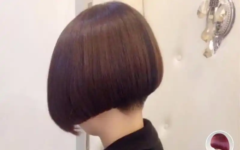 美女剪掏空波波头