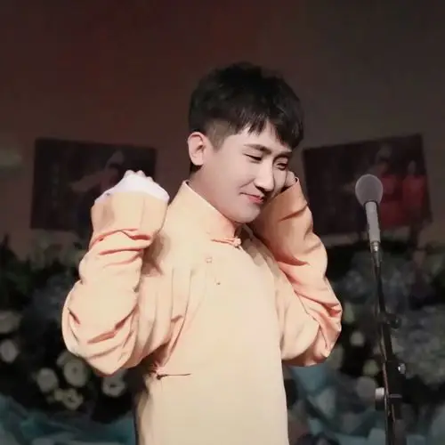 4月19日 18:28   关注  德云社头像 评论 收藏