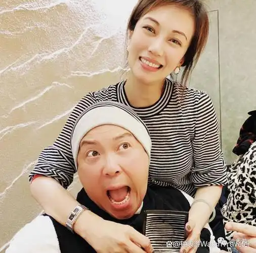 萧敬腾求婚女友林有慧戴什么手表?百达翡丽劳力士香奈儿法穆兰