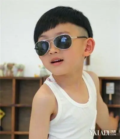 【图】儿童蘑菇头发型图片 普通的发型给你不一样的体验