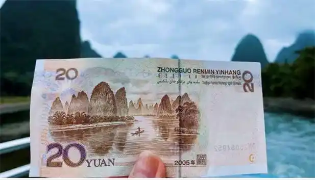 是漓江文学底蕴代表人,更是被各人称之为华中渔翁的原型,在20元人民币