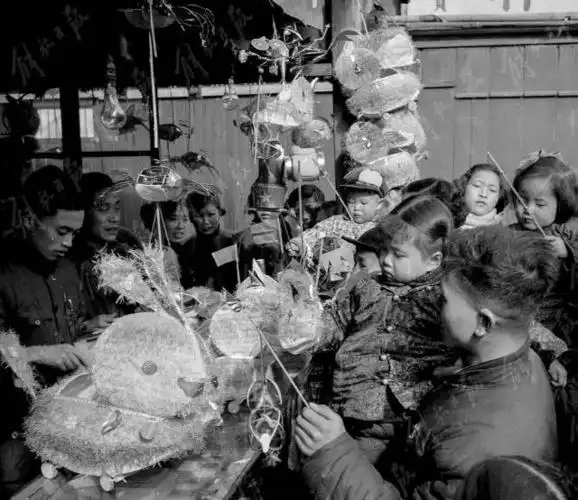 70809000年代南昌人过年的区别只准看不准哭