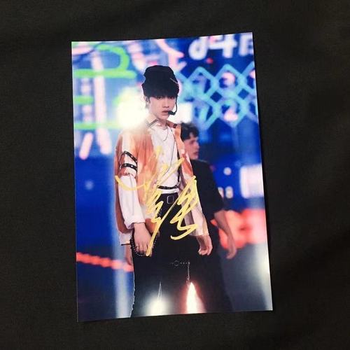 tf 家族三代苏新皓亲笔签名照亲签保真粉丝应援周边产品无印刷