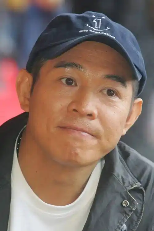 李连杰花2000万买下九眼天珠,马云:"最多2000"_身体_电影_西藏