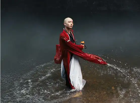 抖音"佛系和尚"火了, 气质迷倒众生, 网友: 看好自己女友