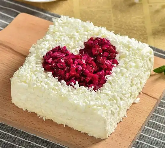 2020年最新款白巧克力生日蛋糕图片大全,你喜欢哪款?