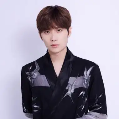 井胧资料,井胧最新歌曲,井胧mv视频,井胧音乐专辑,井胧好听的歌