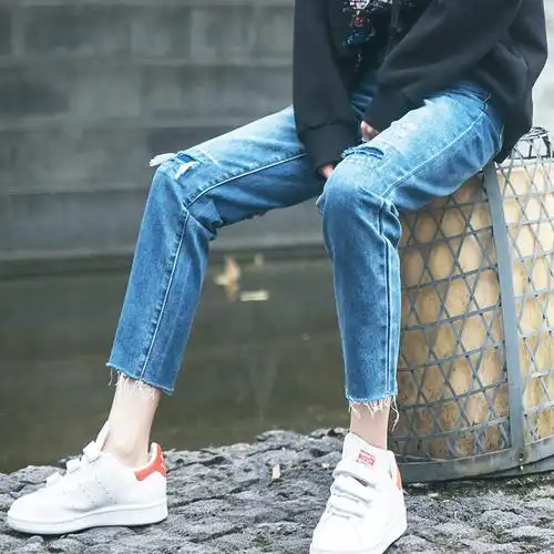 ivis韩版宽松bf破洞补丁抓纹高腰女式剪脚牛仔裤2017秋垮裤长裤优惠券