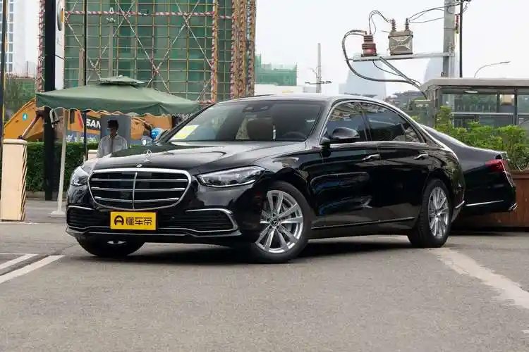 奔驰e300l报价及图片价2021款