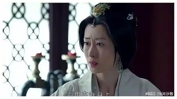 收手吧刘敏涛!别再侮辱观众智商了,48岁只会皱眉雷人又没脑