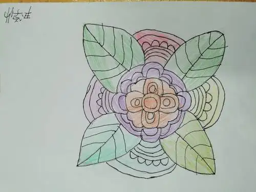 孩子们画笔下绽放的美丽纹样