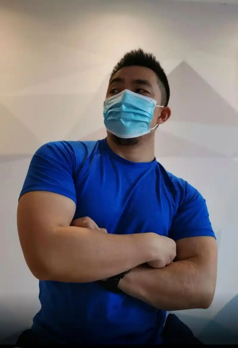 如果你心动了就点个赞或者留言下#肌肉型男# 说不定可以蹲个男朋友