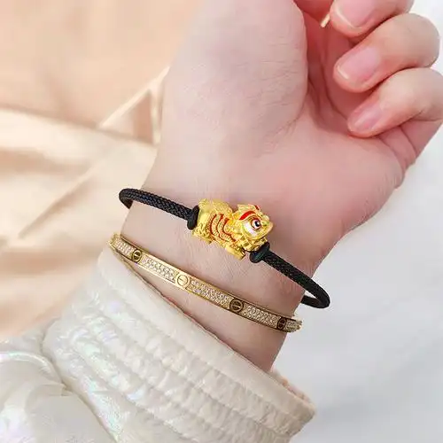 足金醒狮转运3d硬金舞狮狮子红绳手链喜狮手饰