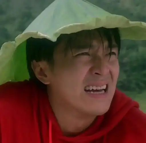 事实证明61岁许久未见的周星驰已经走上了另一条大道