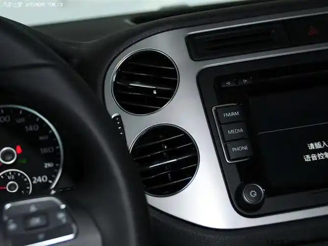 上海大众 途观 2013款 2.0tsi 自动四驱旗舰版