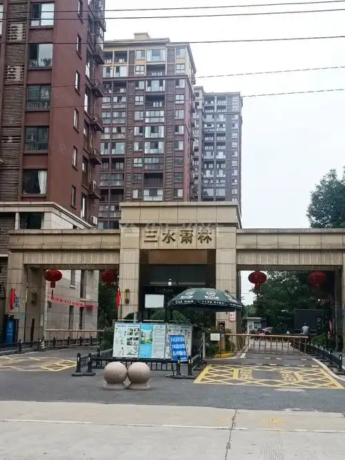 72平 三水萧林 精装 电梯房 看房方便 有钥匙,三水萧林-昆山58同城