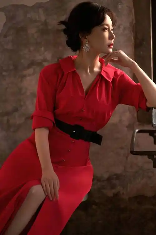 陈数出席星月榜样盛典 荣获年度榜样演员荣誉_角色_表演_观众