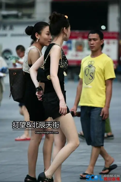 【重庆网友 pk 成都街拍党】 - 第58页 - 城市论坛 - 天府社区