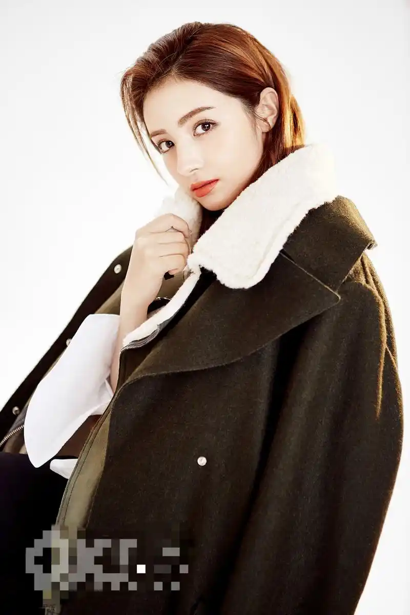 麦迪娜甜美帅气演绎冬日穿搭魅力_高清图集_新浪网