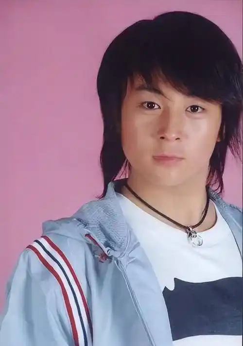 "顶流功夫童星"的唏嘘爱情和被雪藏之谜_释小龙_孩子_儿子