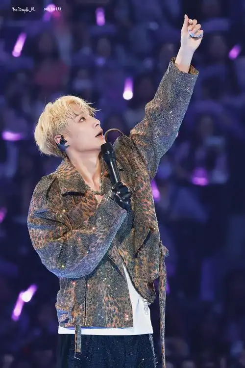 张艺兴[超话]##张艺兴1007生日快乐