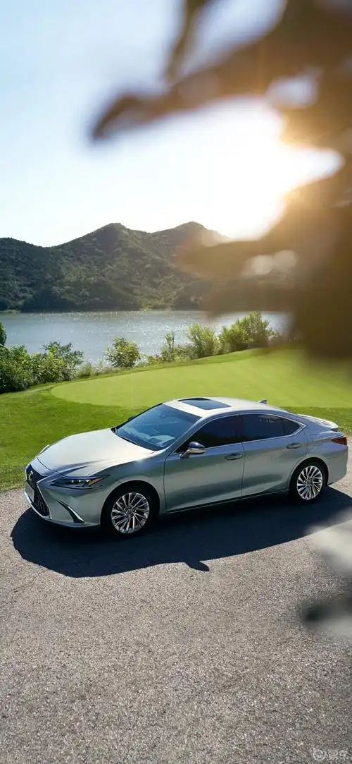 雷克萨斯 新es壁纸安排上!_雷克萨斯es社区_易车社区