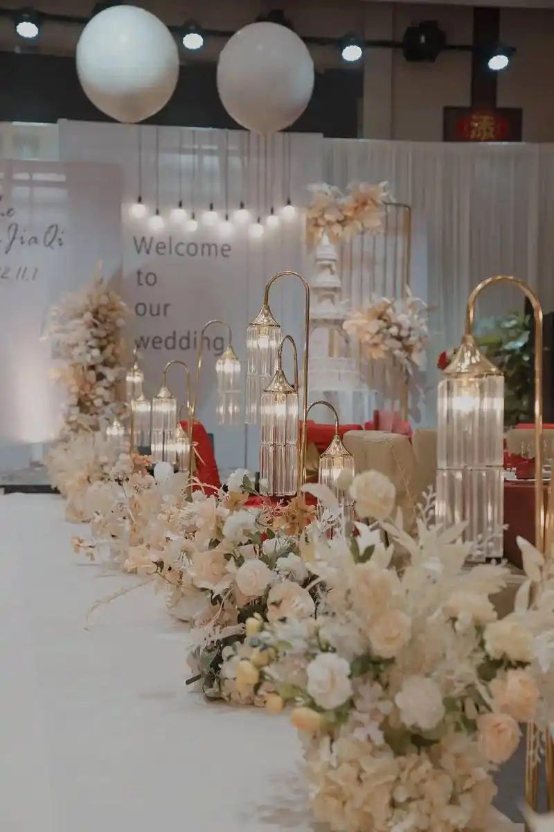 婚礼记录#香槟色婚礼主题.#香槟色婚礼 #心悠策划 #实拍婚 - 抖音