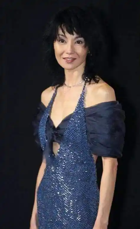 "大满贯影后"张曼玉:谈10个男友都是外国人,58岁不结婚不生孩子|成龙