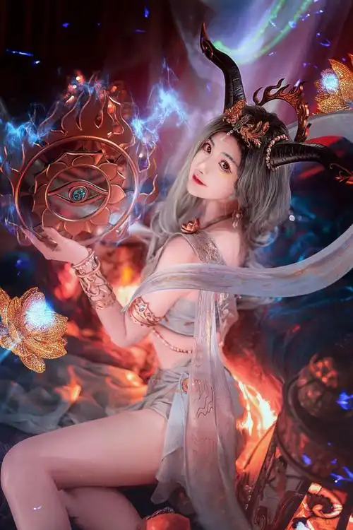 第五人格祭司惊鸿cosplay