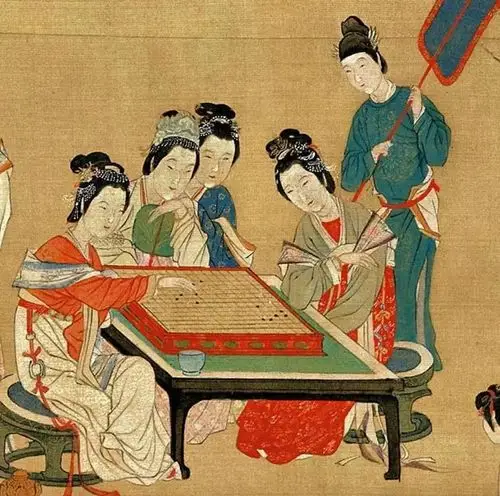 跷二郎腿下棋摘花斗草组乐队从汉宫春晓图看古代美女们的多彩生活