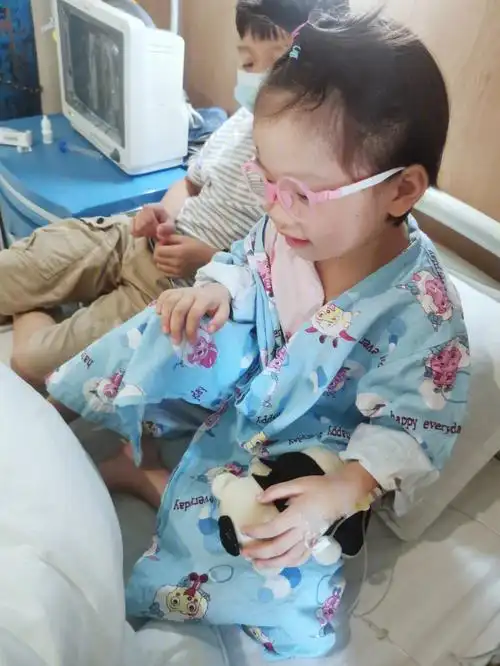 斜视手术第一天