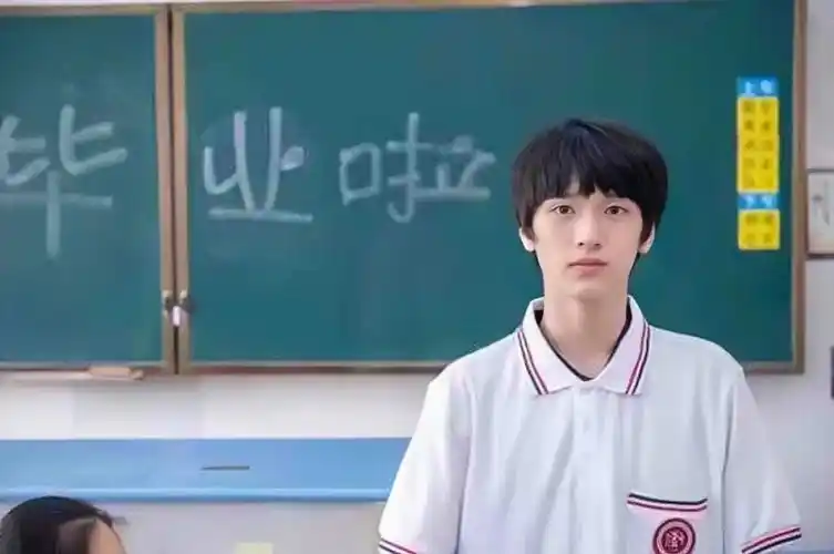 严浩翔  #宋亚轩  #刘耀文  #丁程鑫  #张真源 #贺峻霖 #马嘉祺