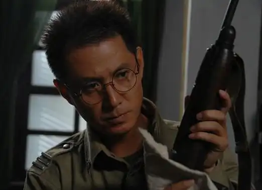 刘猛居然还曾经在特种部队服役过,也正因为如此他对军旅题材的电视剧