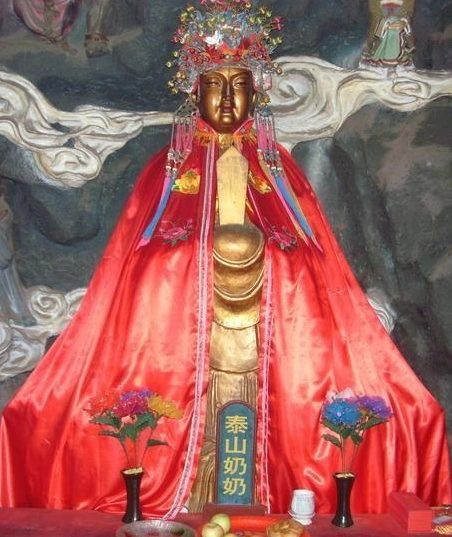 泰安古老的城市泰山老奶奶的民间传说又有哪些呢